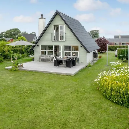 Stunning In With Wifi And 2 Bedrooms *